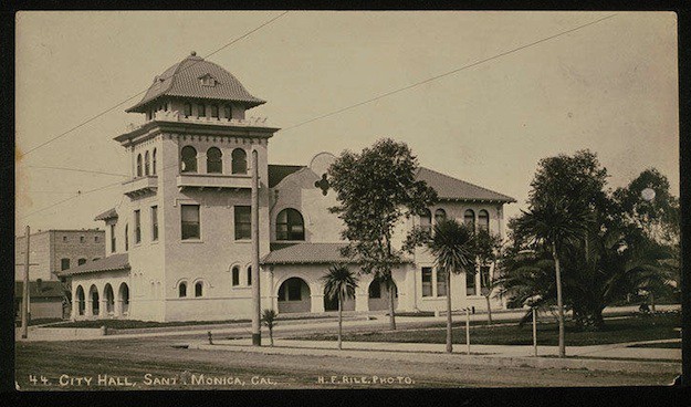 City_Hall_on_the_corner_of_Fourth_Street_and_Santa_Monica_Blvd_Santa_Monica_Calif Old picture of Santa Monica City Hall and the history of how Santa Monica came to